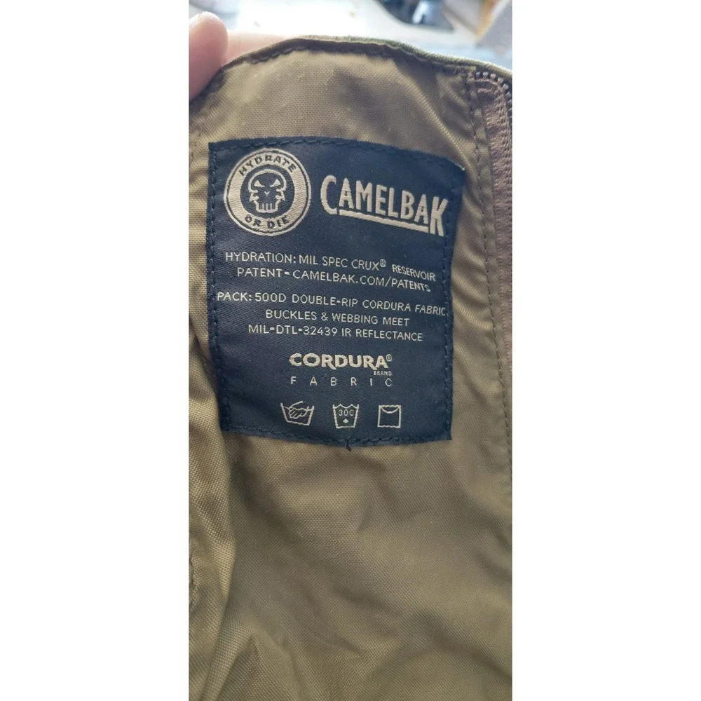 Military tactical use CamelBak Ambush tactical Bag Missing Reservoir Part AS IS